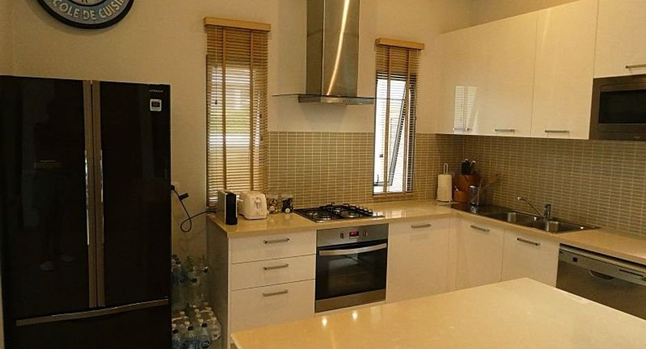 For rent 3 bedrooms villa in Thalang, Phuket