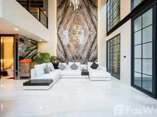 For rent 4 bed villa in Watthana, Bangkok
