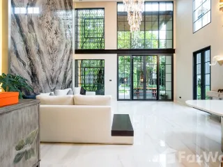 For rent 4 bed villa in Watthana, Bangkok