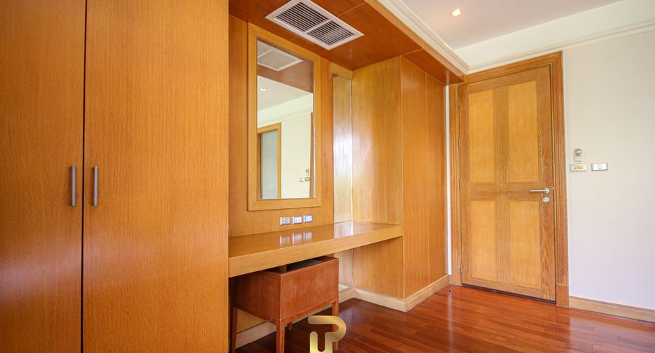 Condo en venta de 2 habitaciones en Cha Am, Phetchaburi