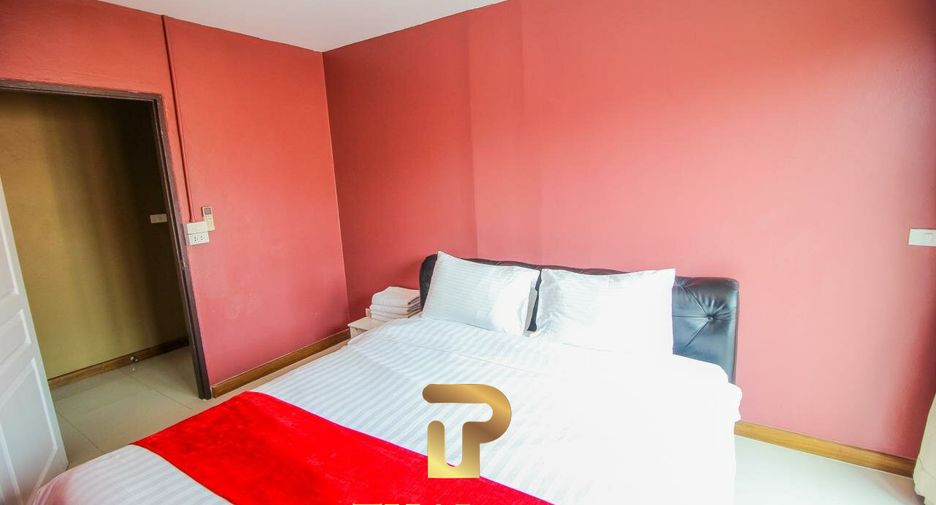For sale 4 bedrooms condo in Cha Am, Phetchaburi