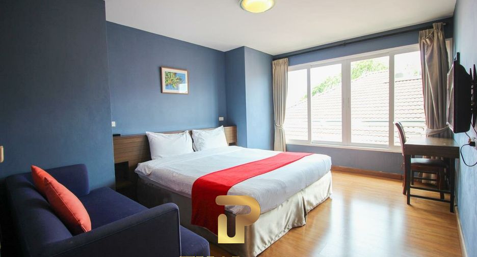 For sale 4 bedrooms condo in Cha Am, Phetchaburi