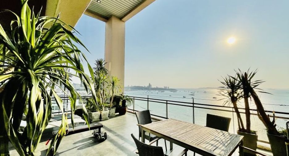 For sale 3 bedrooms condo in Bang Lamung, Chonburi