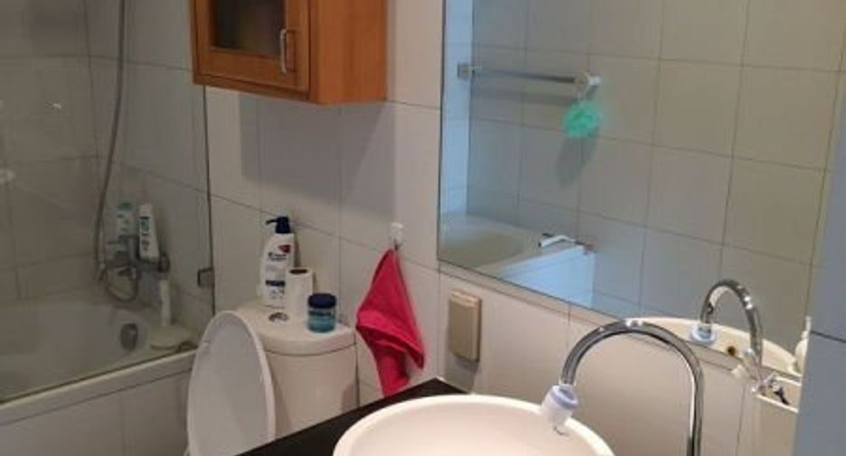 For rent 1 bed condo in Phaya Thai, Bangkok