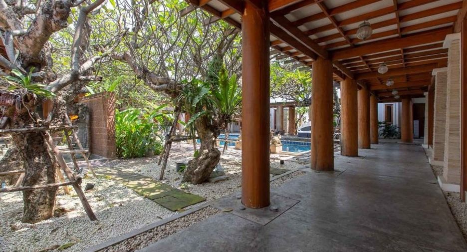 À vendre 5 chambres villa à Khan Na Yao, Bangkok