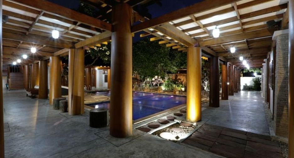 À vendre 5 chambres villa à Khan Na Yao, Bangkok