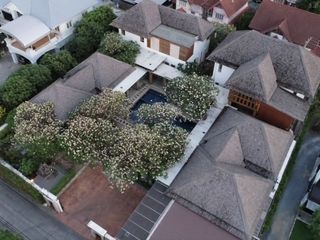 For sale 5 bedrooms villa in Khan Na Yao, Bangkok