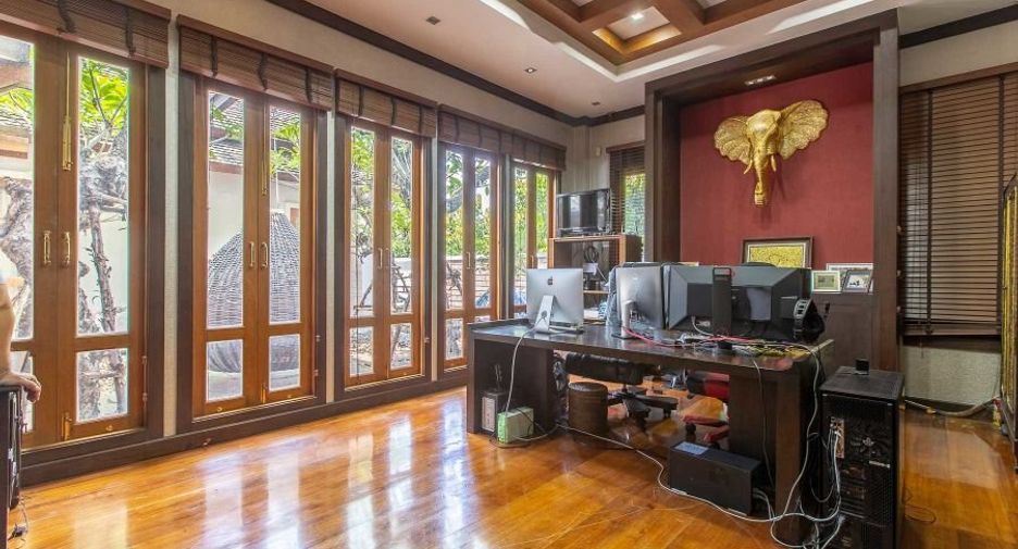 À vendre 5 chambres villa à Khan Na Yao, Bangkok