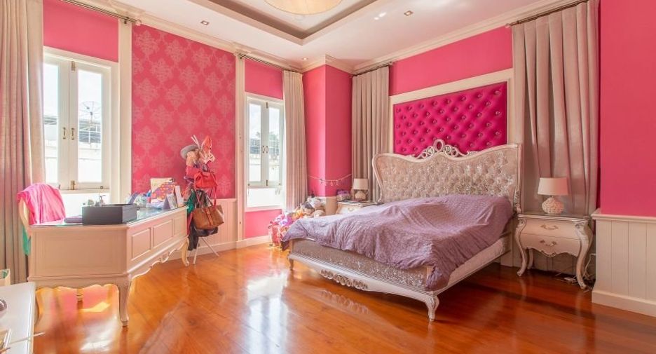 À vendre 5 chambres villa à Khan Na Yao, Bangkok