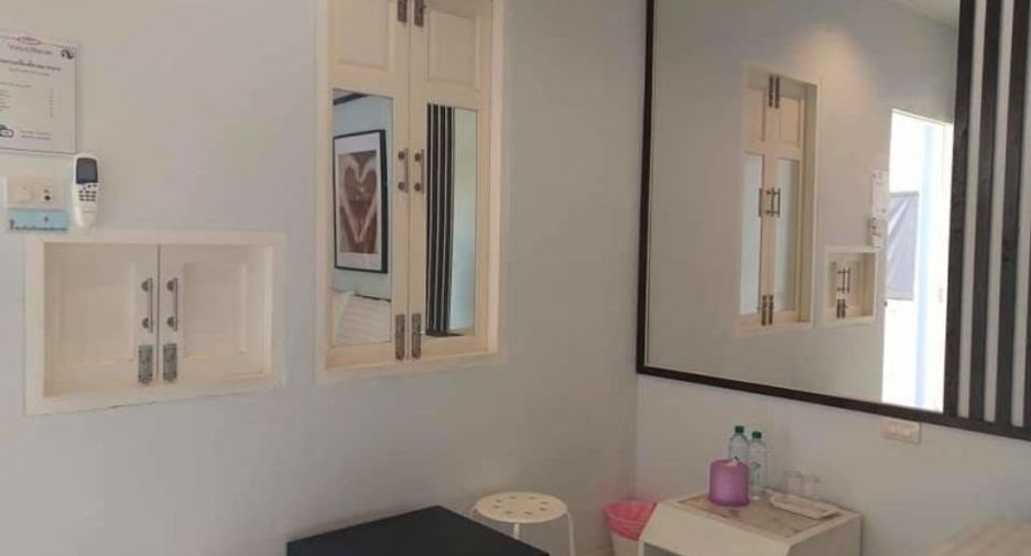 For sale 16 bedrooms retail Space in Pran Buri, Prachuap Khiri Khan