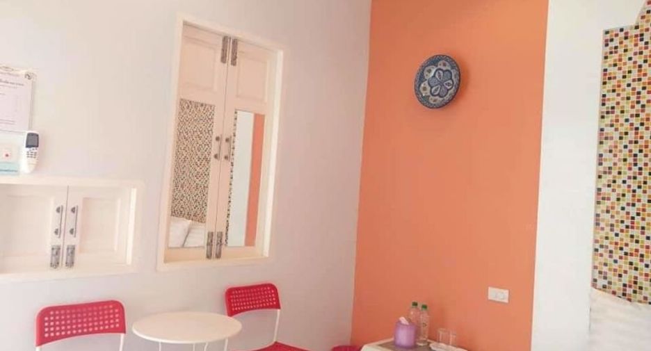 For sale 16 bedrooms retail Space in Pran Buri, Prachuap Khiri Khan