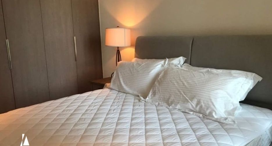 For sale 2 bedrooms condo in Pathum Wan, Bangkok