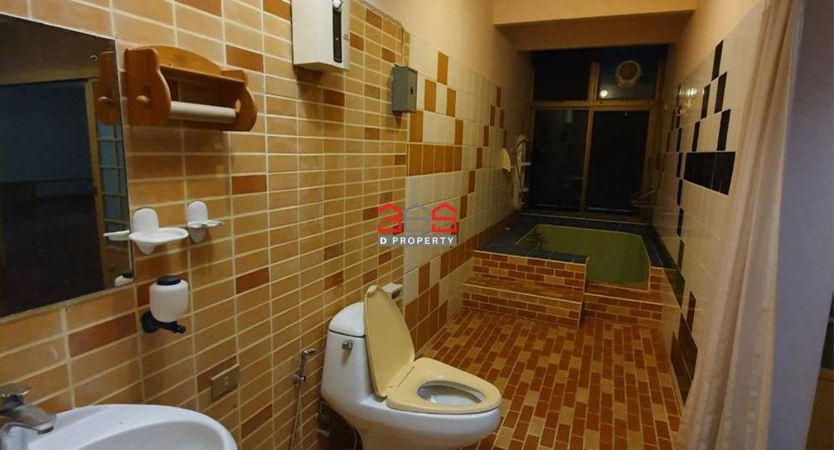 For rent and for sale 5 bedrooms house in Prawet, Bangkok