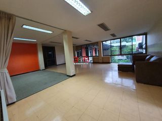 ให้เช่า และ ขาย 5 ห้องนอน บ้านเดี่ยว ใน ประเวศ, กรุงเทพฯ