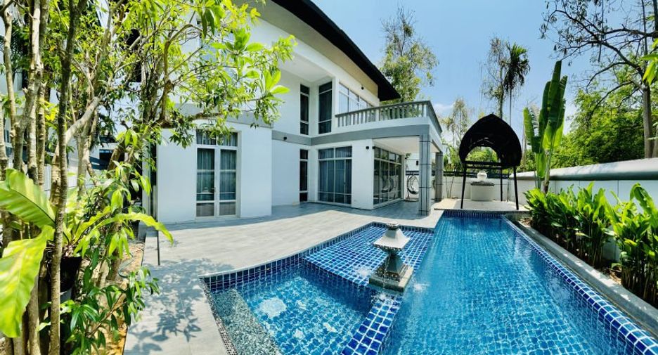 For rent 3 bedrooms house in Bang Lamung, Chonburi