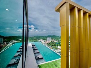 For rent 3 bedrooms condo in Si Racha, Chonburi