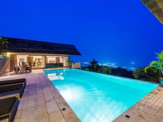 For sale 5 bedrooms house in Mueang Surat Thani, Surat Thani
