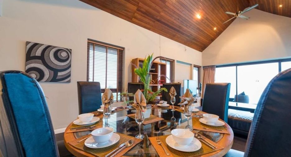For sale 5 bedrooms house in Mueang Surat Thani, Surat Thani