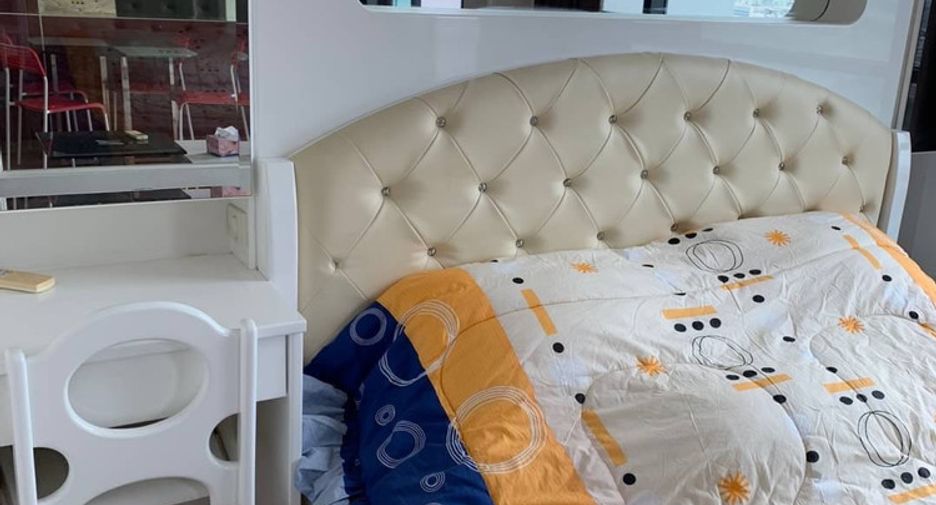 For rent 1 bed condo in Khlong San, Bangkok