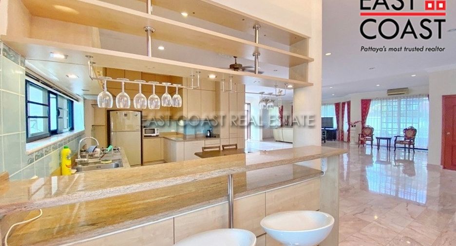 À vendre 4 chambres maison à East Pattaya, Pattaya