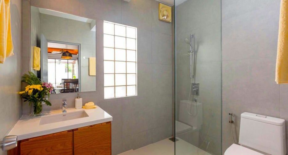 For rent and for sale 3 bedrooms villa in Kathu, Phuket
