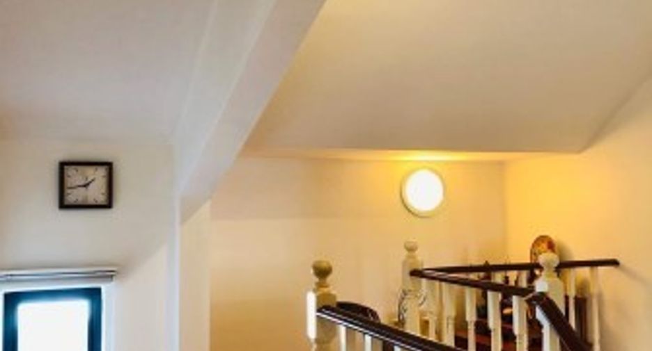 For sale 4 bedrooms condo in Phra Khanong, Bangkok