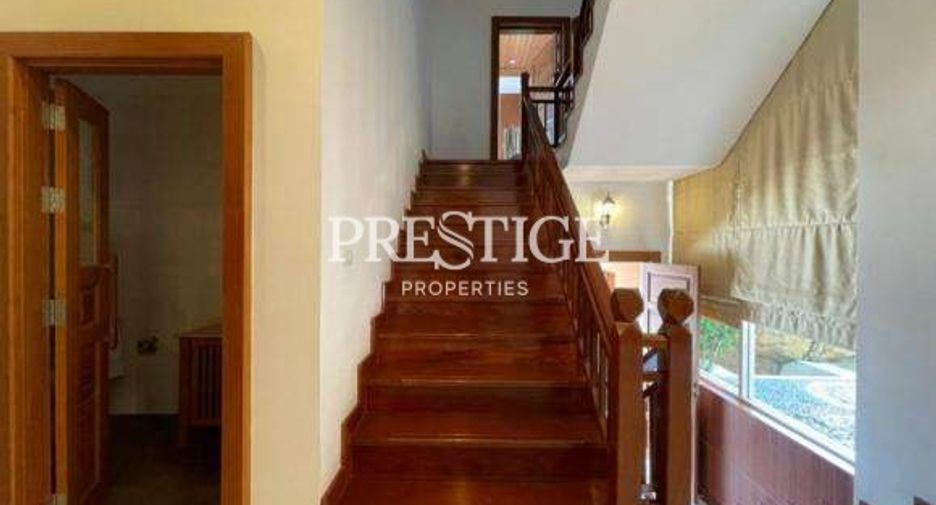 For rent 5 bedrooms house in Bang Lamung, Chonburi