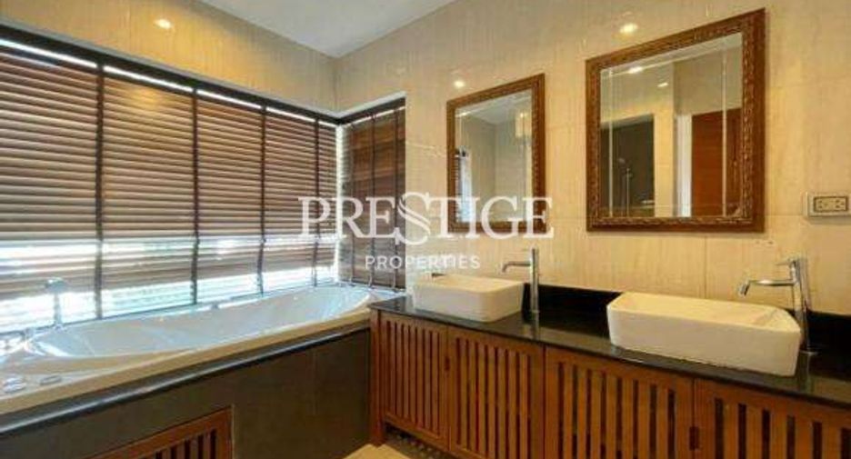 For rent 5 bedrooms house in Bang Lamung, Chonburi
