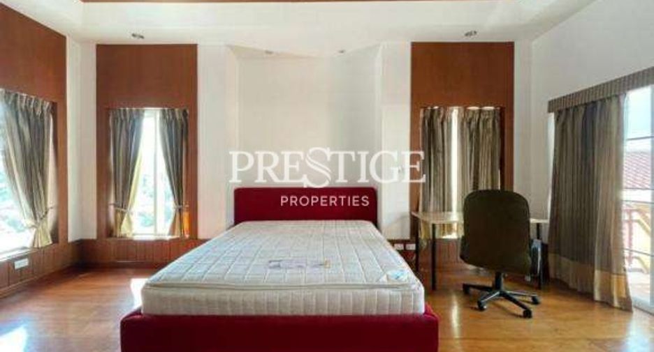 For rent 5 bedrooms house in Bang Lamung, Chonburi