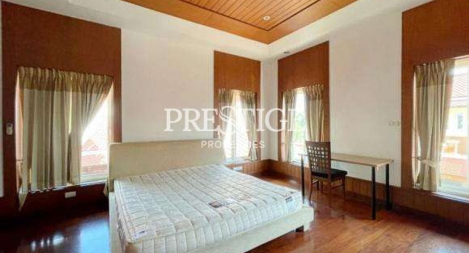 For rent 5 bedrooms house in Bang Lamung, Chonburi
