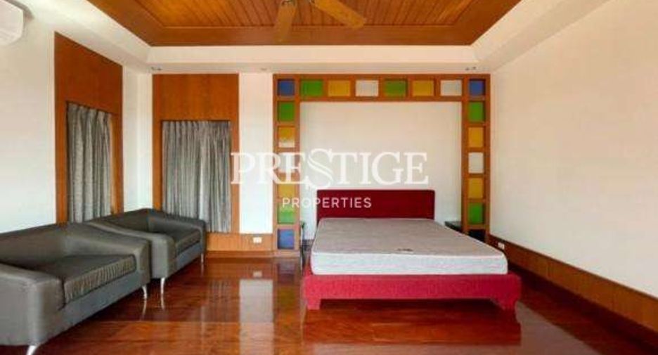 For rent 5 bedrooms house in Bang Lamung, Chonburi