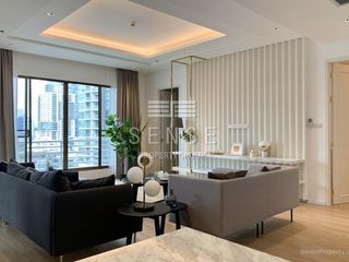 For rent 3 Beds condo in Khlong Toei, Bangkok