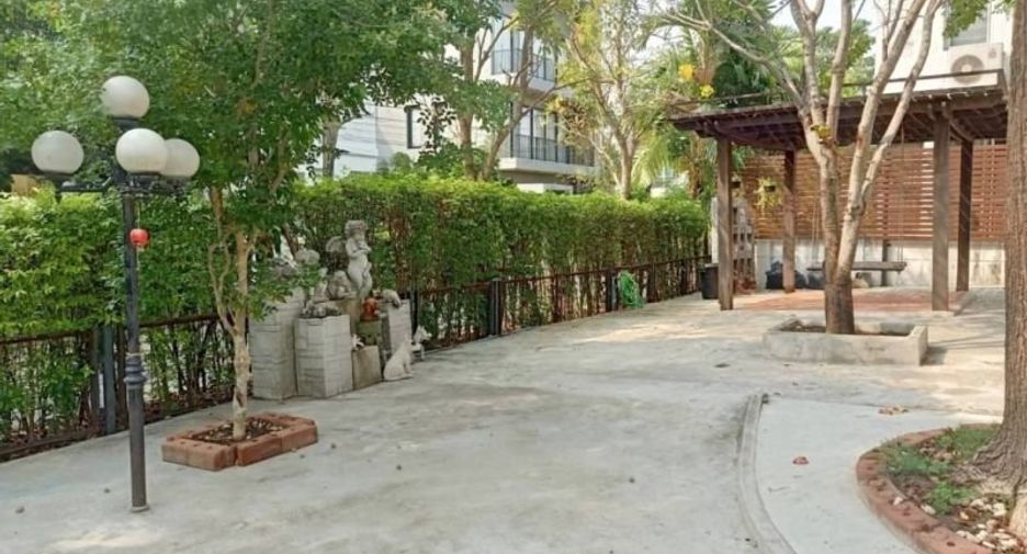 For sale 3 Beds house in Don Mueang, Bangkok