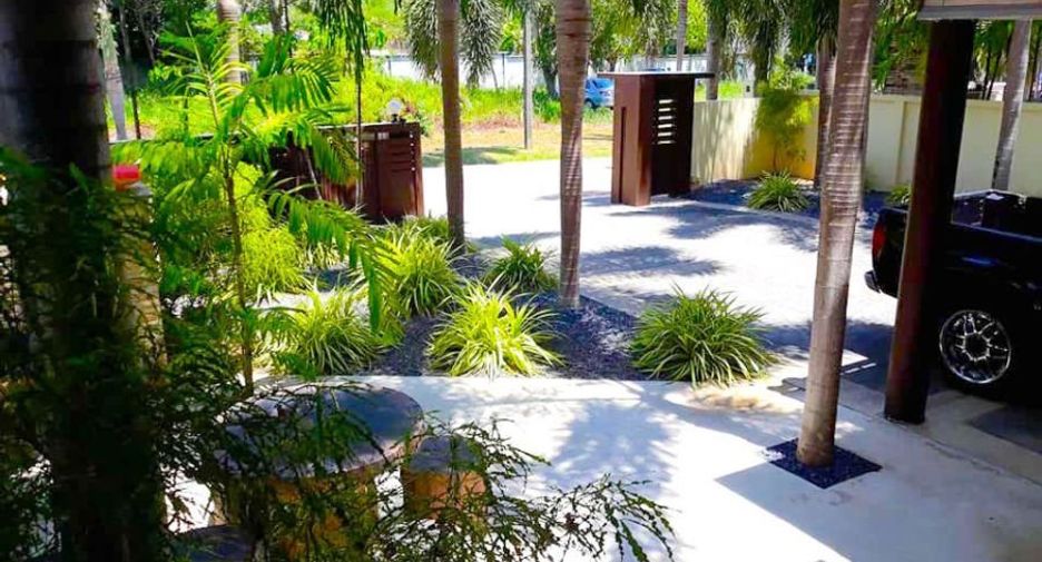 For rent and for sale 3 bedrooms house in Mueang Phuket, Phuket
