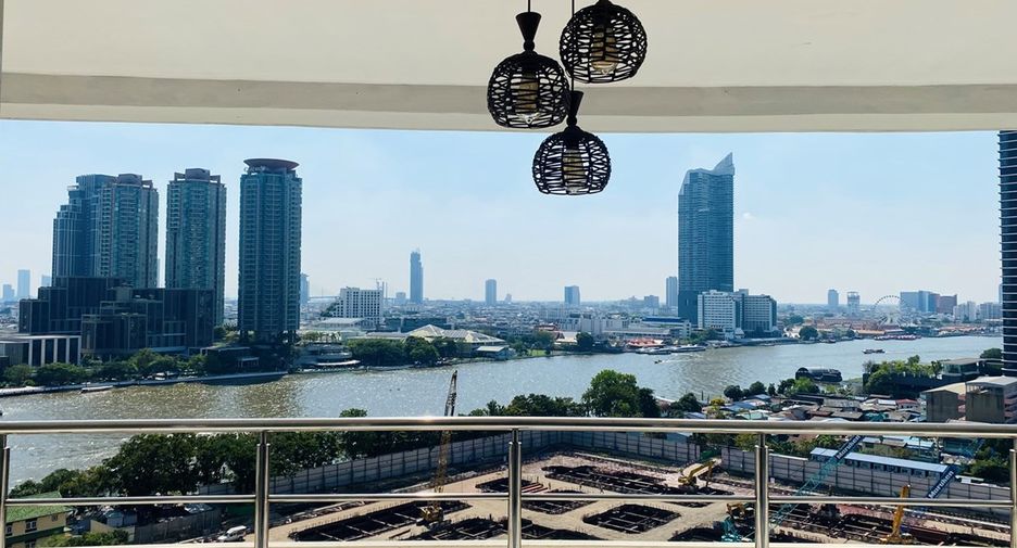 For rent and for sale 3 bedrooms condo in Sathon, Bangkok