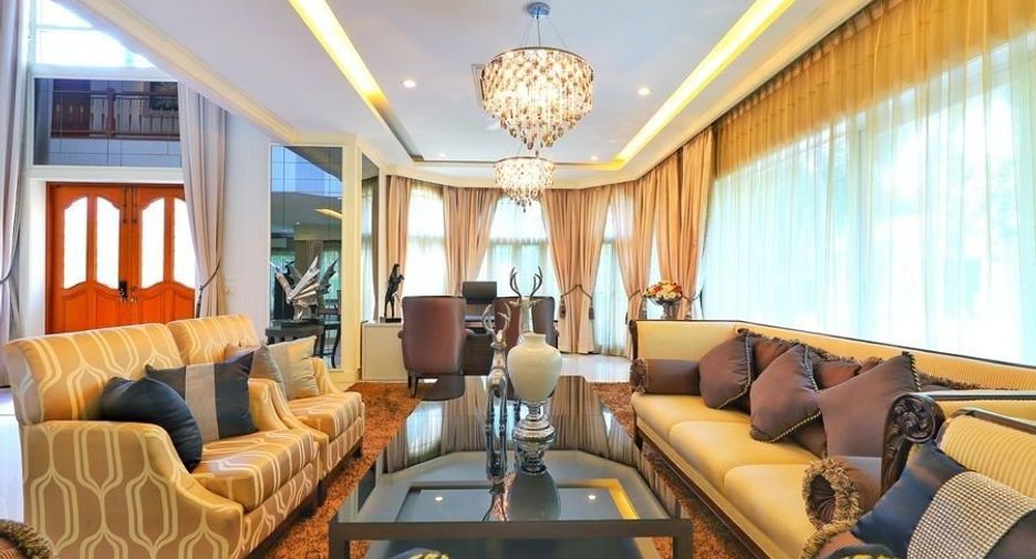 For sale 6 bedrooms house in Bang Kruai, Nonthaburi