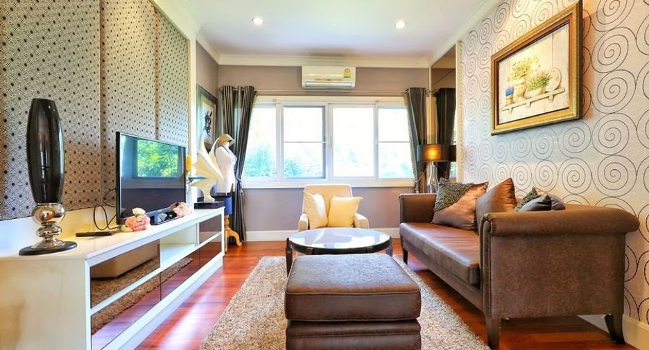 For sale 6 bedrooms house in Bang Kruai, Nonthaburi