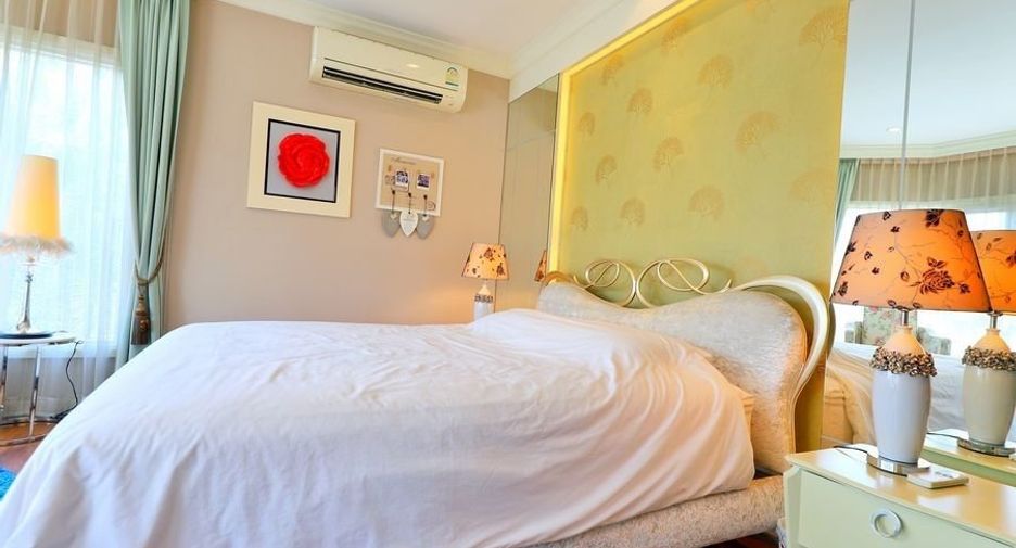 For sale 6 bedrooms house in Bang Kruai, Nonthaburi