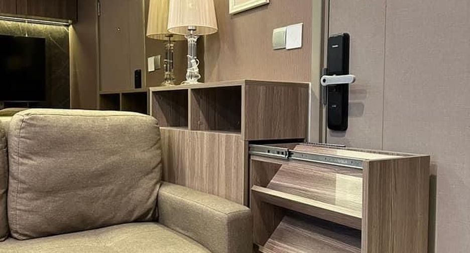 For rent studio condo in Huai Khwang, Bangkok