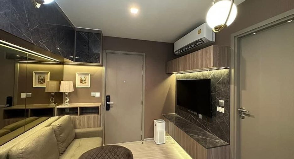 For rent studio condo in Huai Khwang, Bangkok