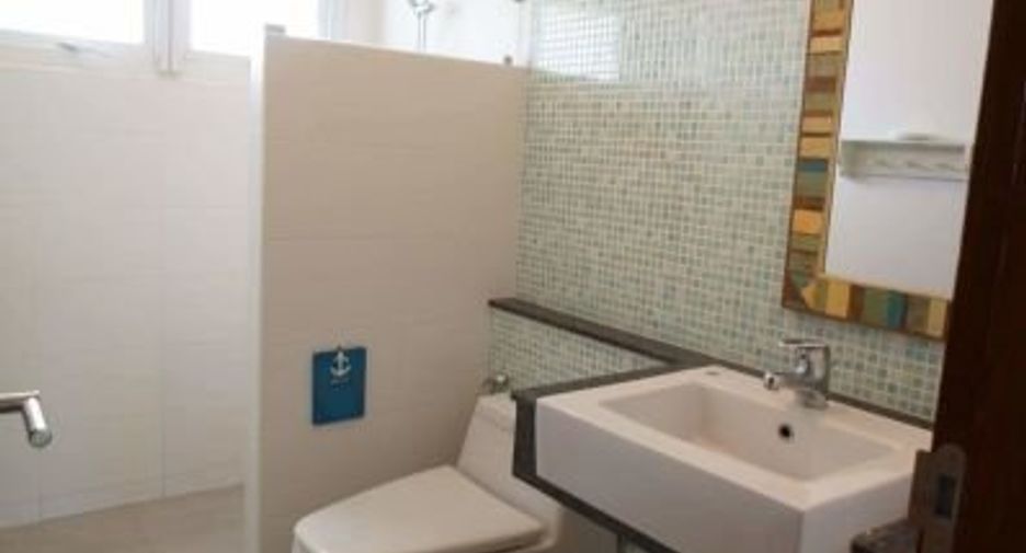 Casa en venta de 4 habitaciones en Bang Lamung, Chonburi