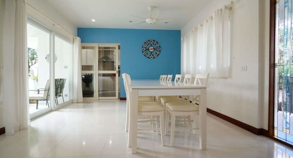 Casa en venta de 4 habitaciones en Bang Lamung, Chonburi