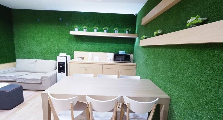 For rent 1 bed townhouse in Watthana, Bangkok