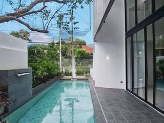 For sale 4 bed villa in Mueang Chiang Mai, Chiang Mai