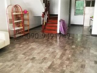 出租 3 卧室 联排别墅 在 Khlong Sam Wa, 曼谷