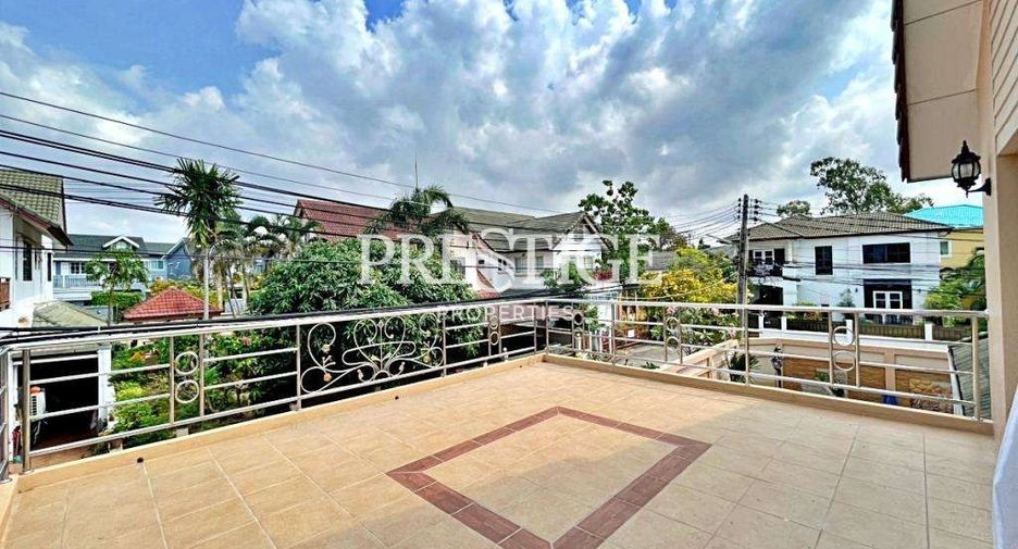 For rent and for sale 5 bedrooms house in East Pattaya, Pattaya