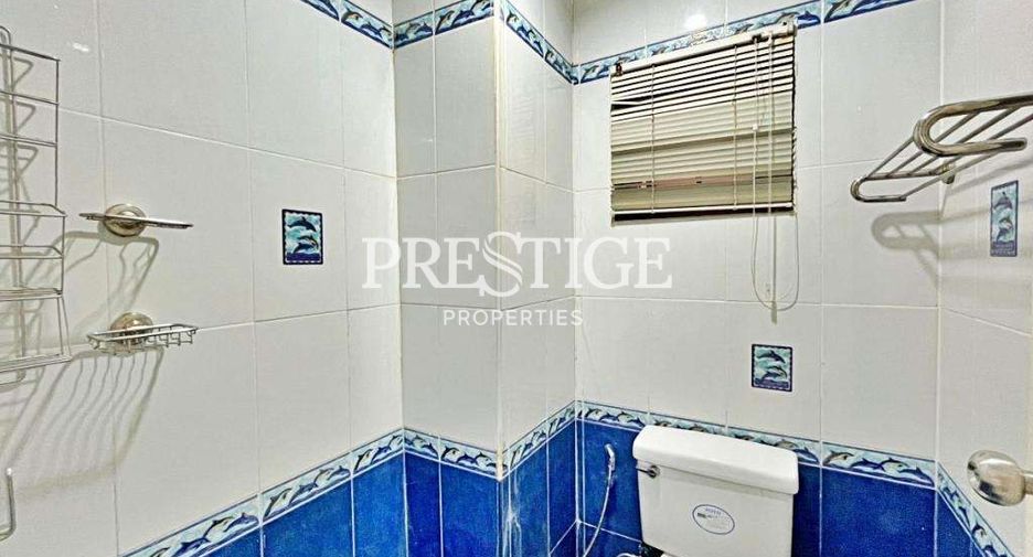 For rent and for sale 5 bedrooms house in East Pattaya, Pattaya