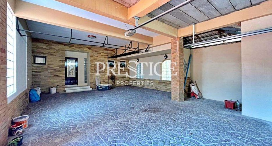 For rent and for sale 5 bedrooms house in East Pattaya, Pattaya