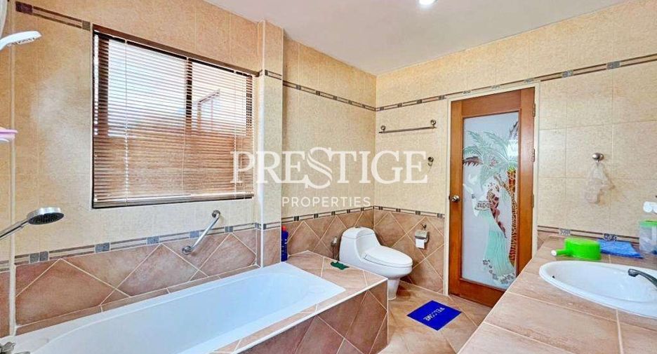 For rent and for sale 5 bedrooms house in East Pattaya, Pattaya