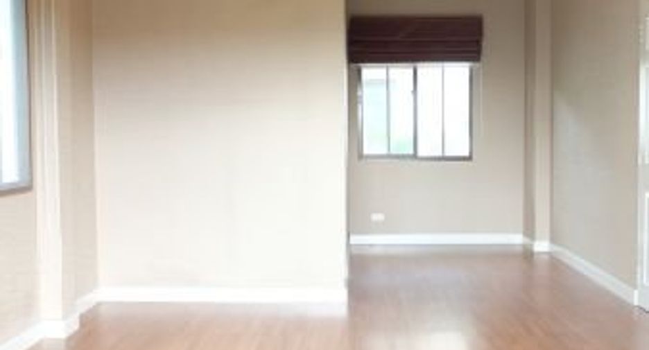 For rent 3 bedrooms house in Bang Phli, Samut Prakan
